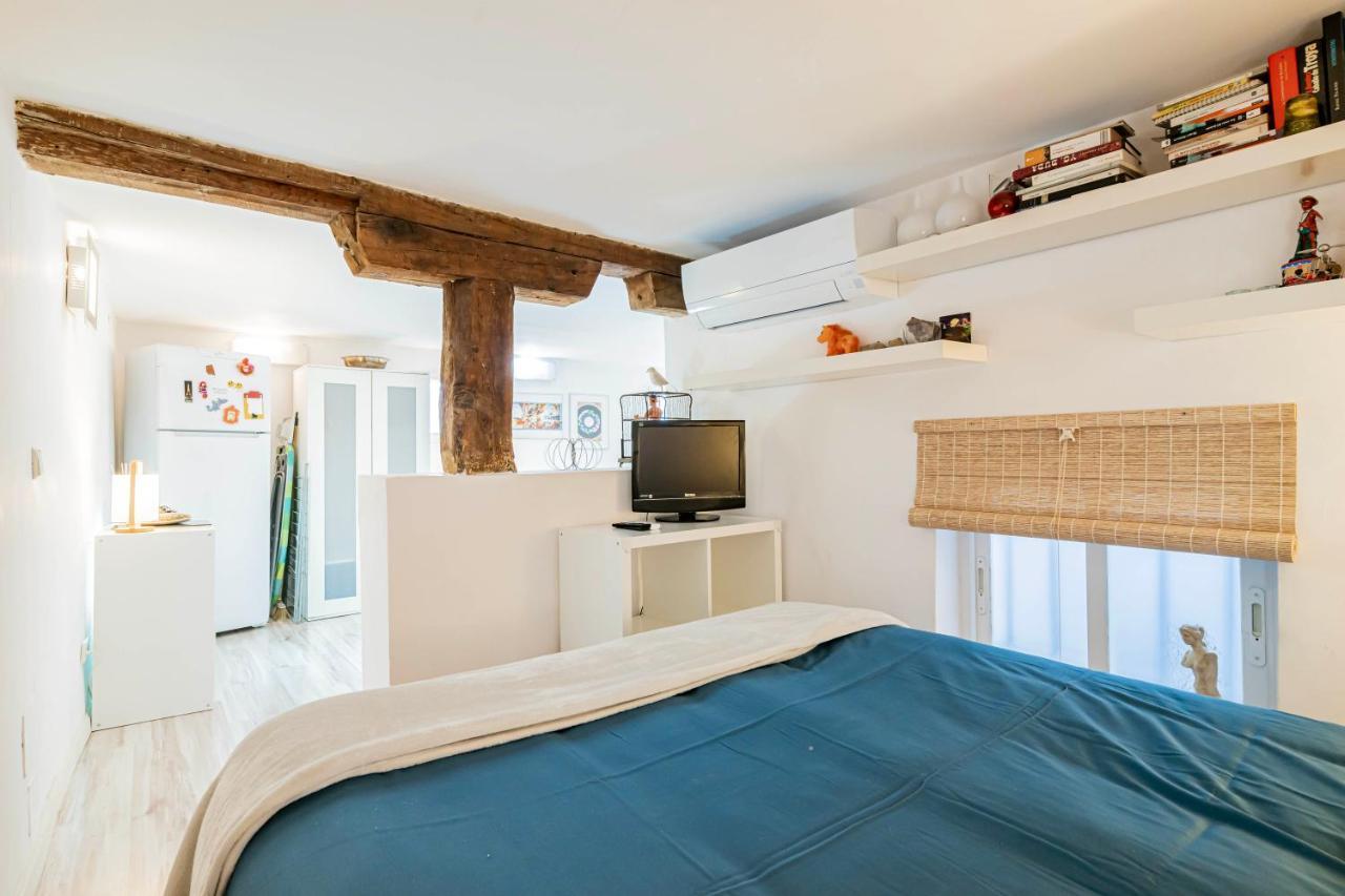For You Rentals Teatro Real Plaza Apartment Temporal Saint Martin Madrid Tru5 Exterior foto